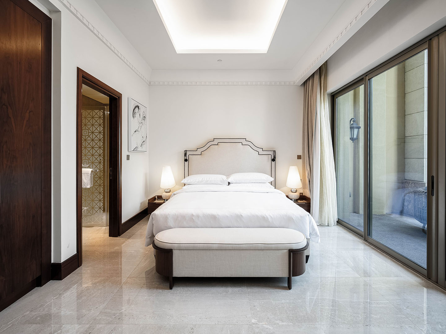 MAR_TH905_WEB_NO_WM_0013_MAR_TH905-6